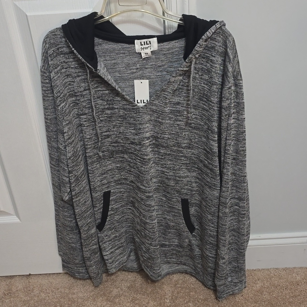 NWT Lili Sport thin hoodie